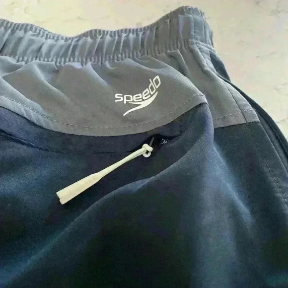 Men's Speedo Swimsuit - Picture 10 of 11